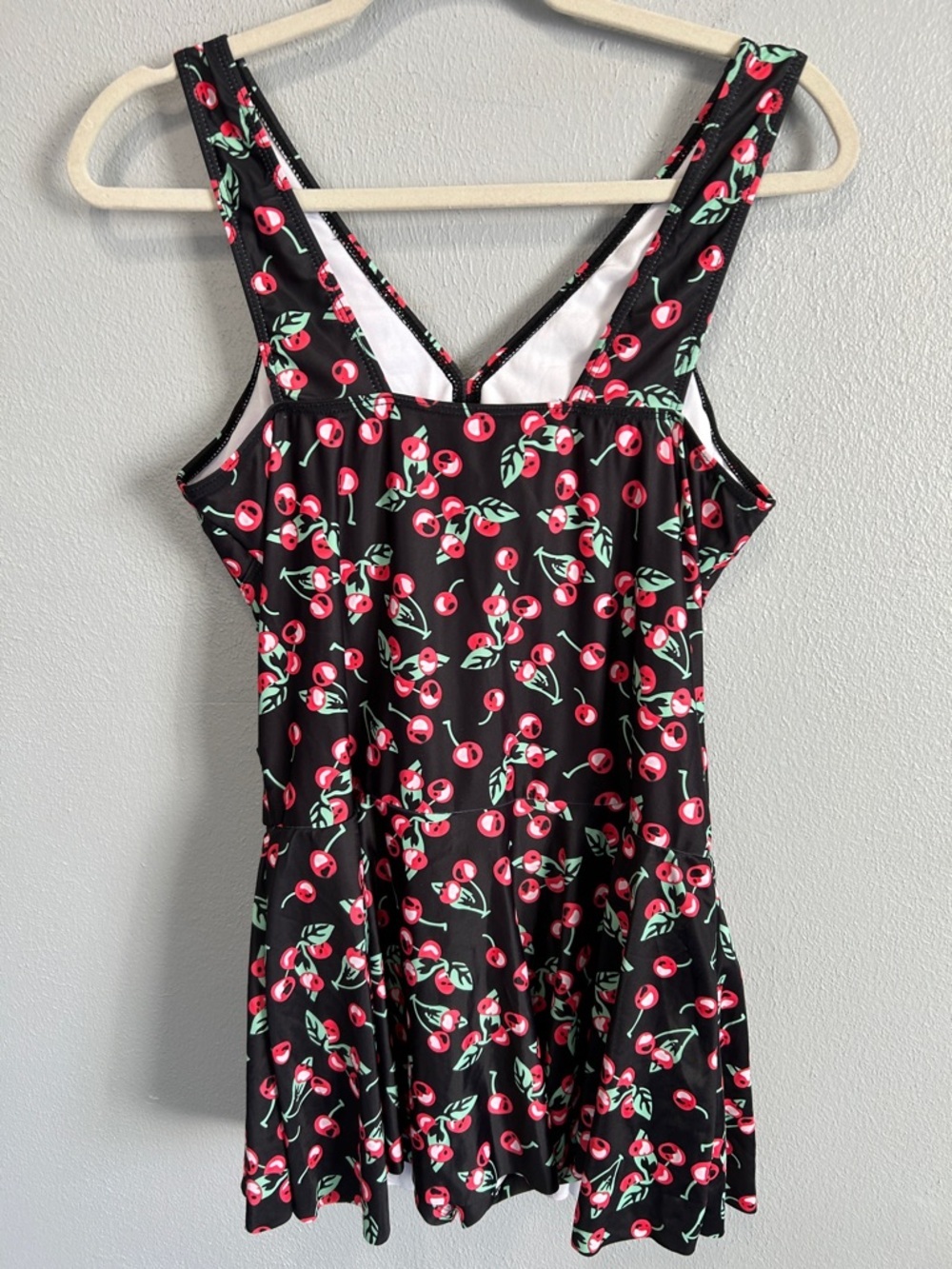 Black Cherry print Swim dress with built in boy shorts. 2XL - Picture 3 of 4